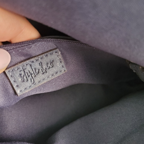 Style & Co fold over nautical striped crossbody bag - Picture 7 of 10